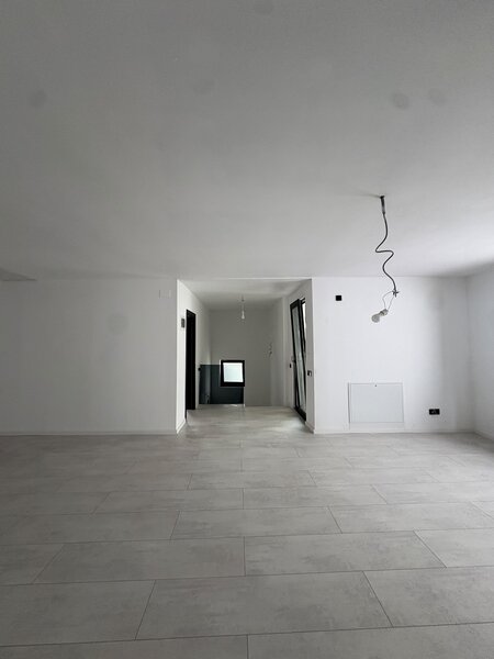 Sector 4, str. Martisor,